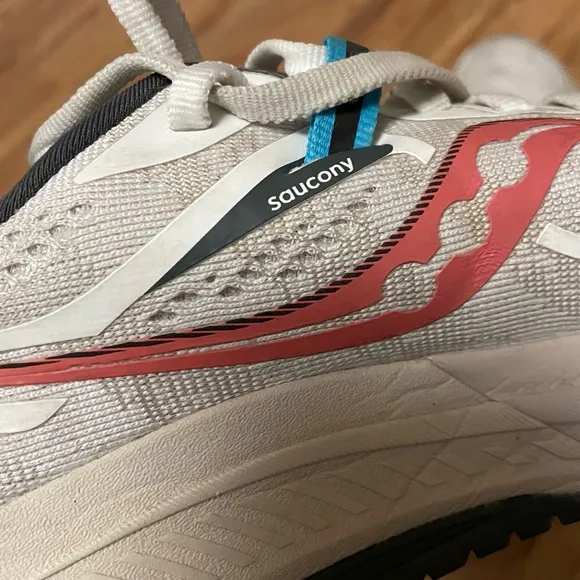 Saucony Women’s Omni 21 Running Shoes Size 8