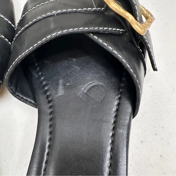 Schutz Wavy Flat Size 7 Black Sandal Shoes Spring Buckle