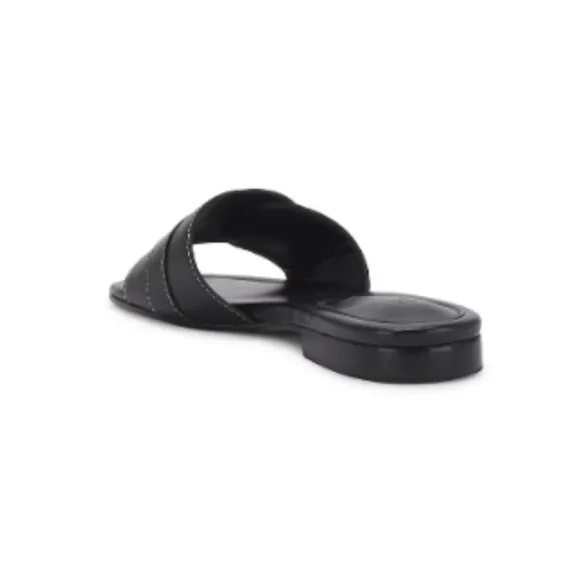 Schutz Wavy Flat Size 7 Black Sandal Shoes Spring Buckle