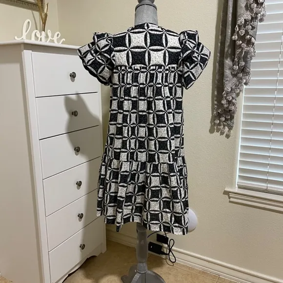 Sea New York Designer Women Dress in Black and Off-white Print