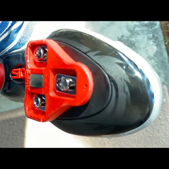 Shimano SIDI Metallic Grey, Red, Indoor/Outdoor Cycling Shoes, 37