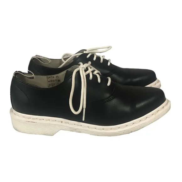 SHOES - Women's Dr. Martens Camille Black Oxfords Shoes with White Soles. Size 9