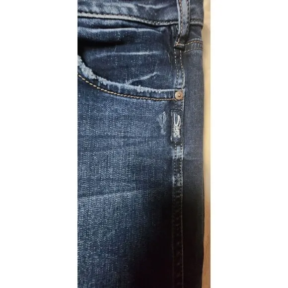 Silver Suki Men Size 29w x34L Blue Demin Elyse Straight Jeans