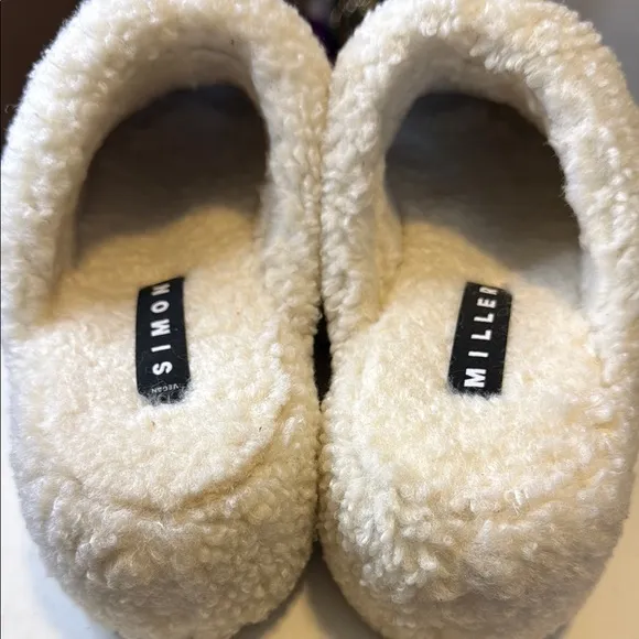 SIMONE MILLER BUBBLE CLOG IN CREAM SHEARLING 39
