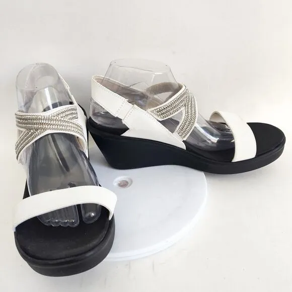 Skechers 33218W Rumble On Dreamy Days Rhinestones White Sandals 3&quot; Shoes Size 11