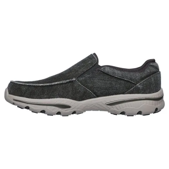 SKechers  Men's  slip on shoes