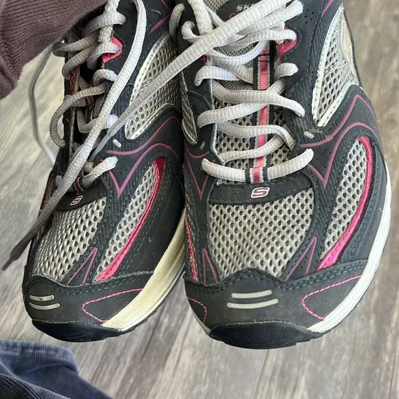 Skechers Women's Gray and Pink Athletic Shoes shape ups