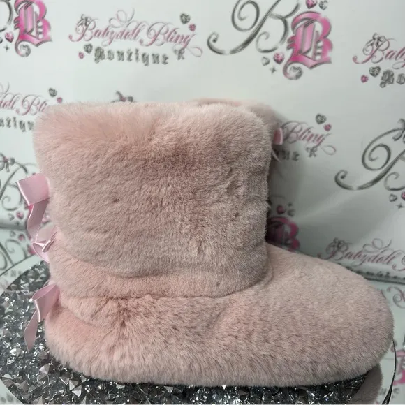 Slippers bows 🎀 coquette furry fuzzy soft fur booties 🌙 soft plush lounge pink