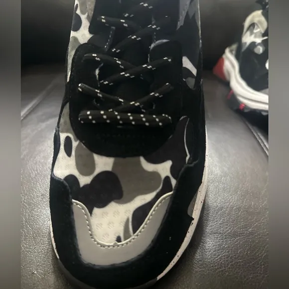SNKR PROJECT  CANAL SNEAKER // BLACK   GRAY CAMO   RED