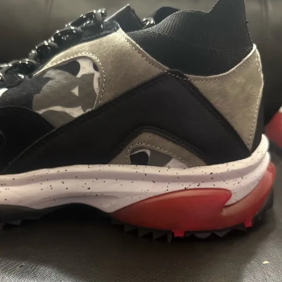 SNKR PROJECT  CANAL SNEAKER // BLACK   GRAY CAMO   RED