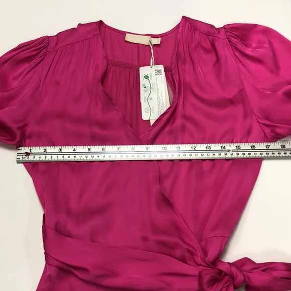 Soaked in Luxury NWT Fuchsia Fedora Wrap Dress size Small