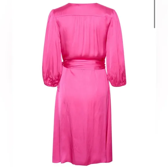 Soaked in Luxury NWT Fuchsia Fedora Wrap Dress size Small