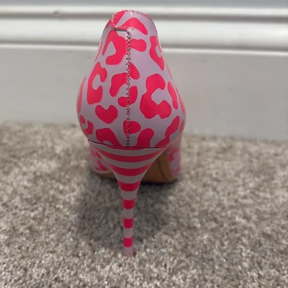 Sophia Webster pink and lavender leopard print heels. Size 37.5