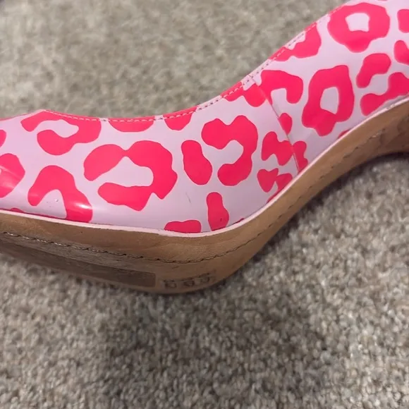 Sophia Webster pink and lavender leopard print heels. Size 37.5