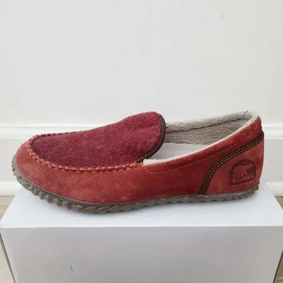 SOREL Burgundy Rust Dude Moc Suede Faux Fur House Shoes Moccasin Slippers 9