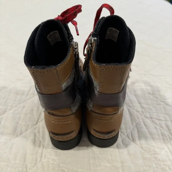 Sorel Emelie Conquest Waterproof Moto Lace Up Boot Brown Leather Wool Girls 5