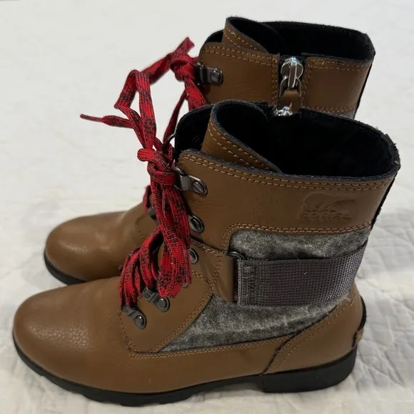 Sorel Emelie Conquest Waterproof Moto Lace Up Boot Brown Leather Wool Girls 5