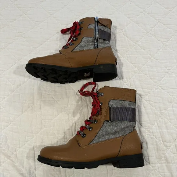 Sorel Emelie Conquest Waterproof Moto Lace Up Boot Brown Leather Wool Girls 5