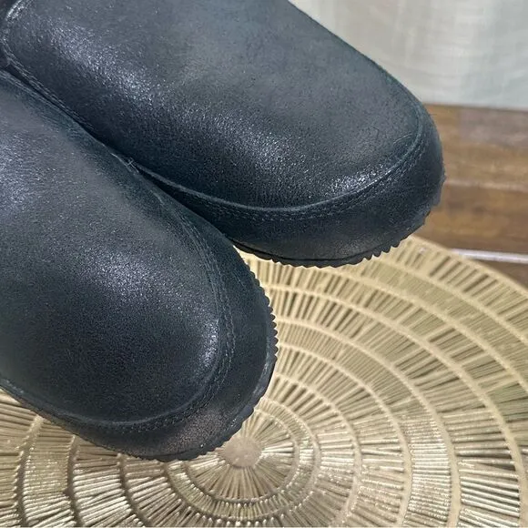 Sorel Go - Errand Run Women's Slippers  Size 6 Black Leather &amp; Faux Fur EUC