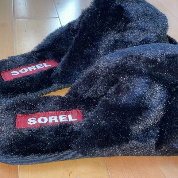SOREL Go Mail Run Faux Fur Slide Slipper in Black Women's Size 12 NWT