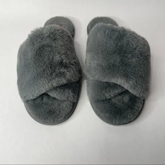 Sorel Go-Mail Run Gray Slippers Size 8
