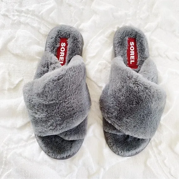 Sorel Go Run Slippers Size 8 New