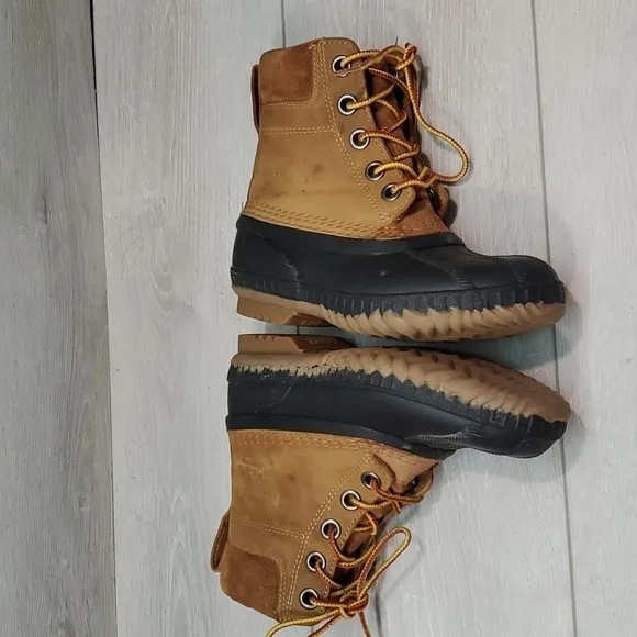 Sorel Kids Girls Outdoor Leather Rubber boots shoes sz 1
