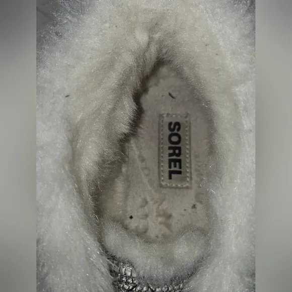 Sorel Out and About Moccasin Suede Slipper Booties Faux Fur Lined US 8.5 EU 39.5