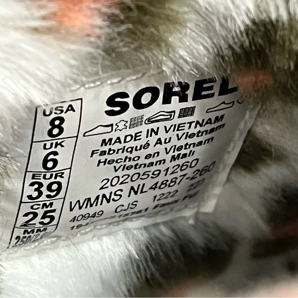 Sorel Slippers Coffee Run Women’s 8‎ Suede Faux Fur Slip On Animal Print
