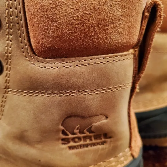 Sorel. Youth Cheyanne Boots