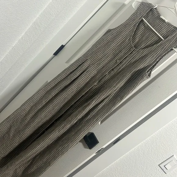 Spencer Tyler striped minimalist maxi linen dress, size M