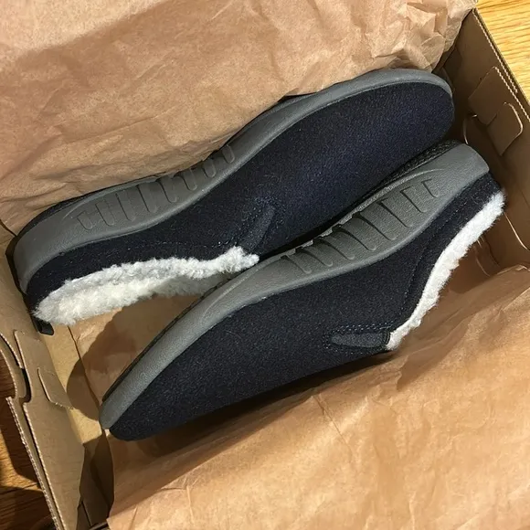 Spenco Orthotic women Slippers Dundee Wool blend Navy blue sz 7 MB Sherpa lined