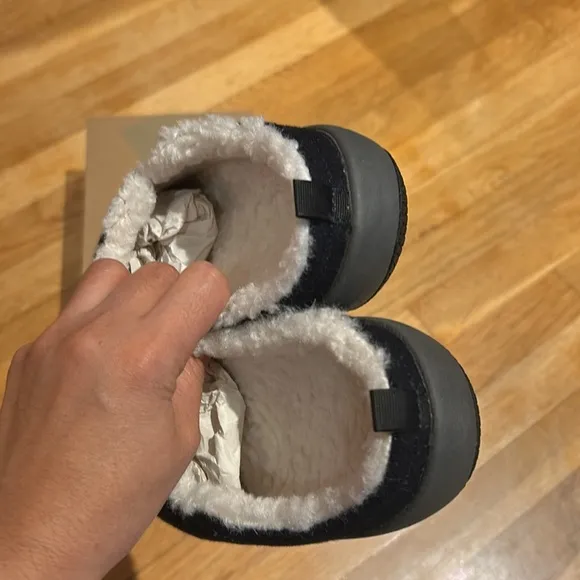 Spenco Orthotic women Slippers Dundee Wool blend Navy blue sz 7 MB Sherpa lined
