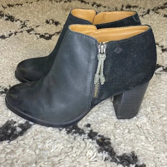 Sperry Dasher Lille Heeled Ankle Black Leather Booties size 8