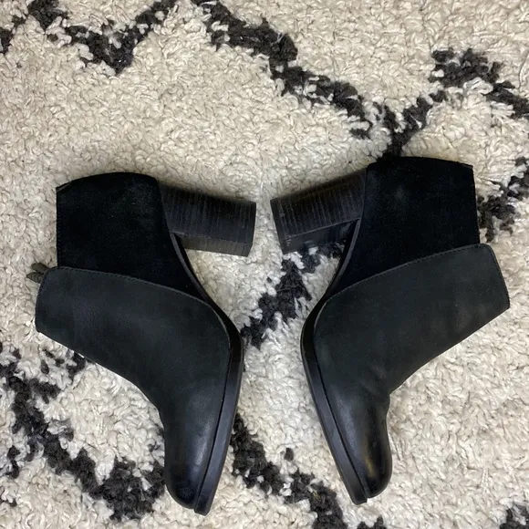Sperry Dasher Lille Heeled Ankle Black Leather Booties size 8