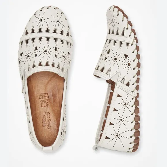 Spring Step Fusaro Flats Womens Slip On Shoes Leather White Sz 39 Loafer Casual