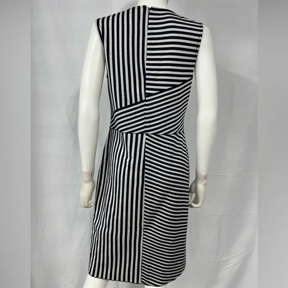 ST. JOHN COLLECTION Navy Breton Stripe Wool Knit Sleeveless Quiet Luxury Dress 8