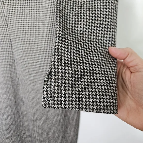ST JOHN Micro Houndstooth Seath Midi Dress Sz S Cowl Neck Luxury
