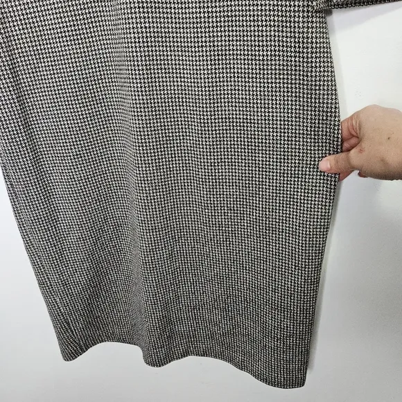 ST JOHN Micro Houndstooth Seath Midi Dress Sz S Cowl Neck Luxury