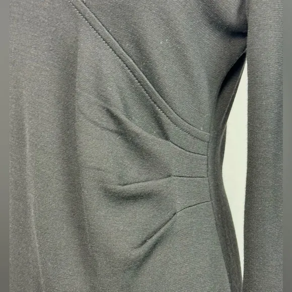 St. John Wool Blend Faux Wrap Knit Dress Black V-neck Long Sleeve Size 6