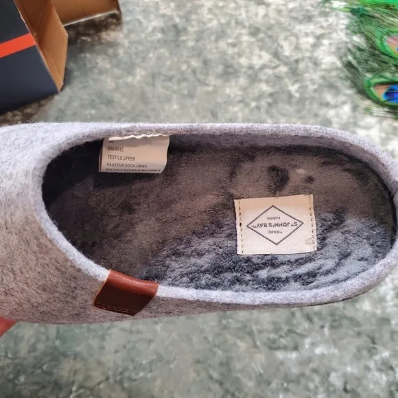 St. John's Bay Mens Clog Slippers