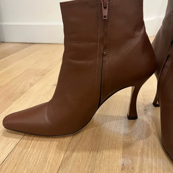 ✨STAUD Cami Leather Ankle Boots ✨