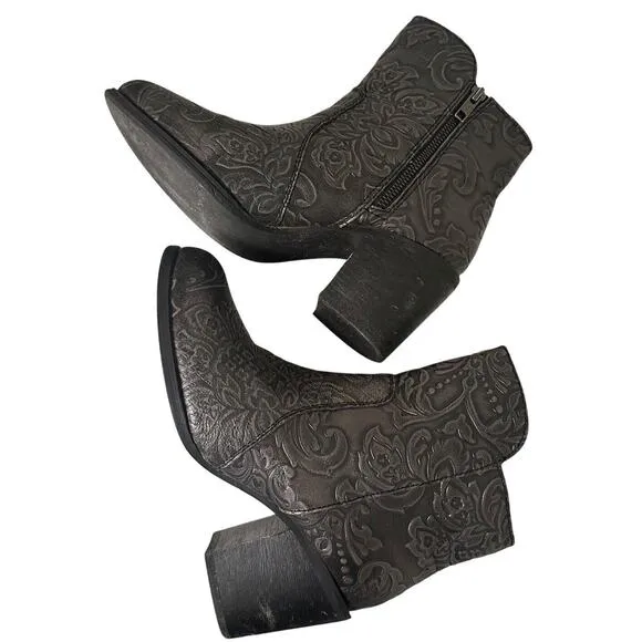 Sterling River Boots Sz 8M Gray Tooled Festival Leather Zip Ankle Western Boho