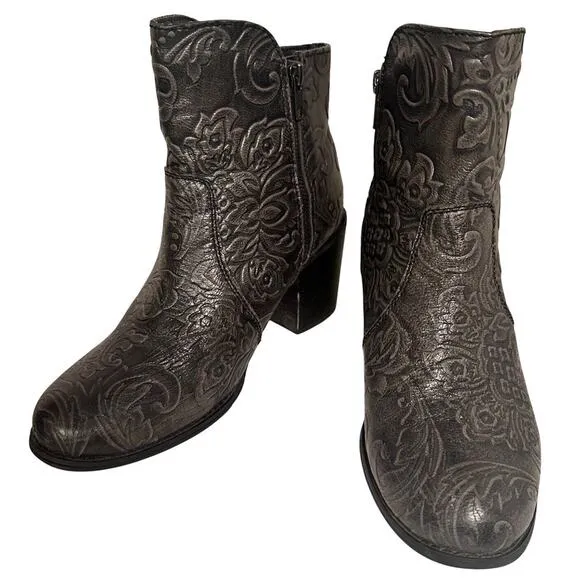 Sterling River Boots Sz 8M Gray Tooled Festival Leather Zip Ankle Western Boho