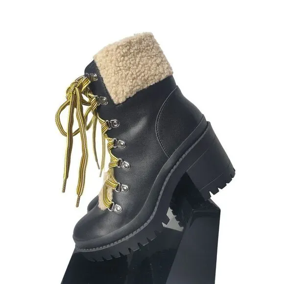 Steve Madden Women's Bundle Up Boots 8 Heel Platform Ankle Boots Size 8 NWOT