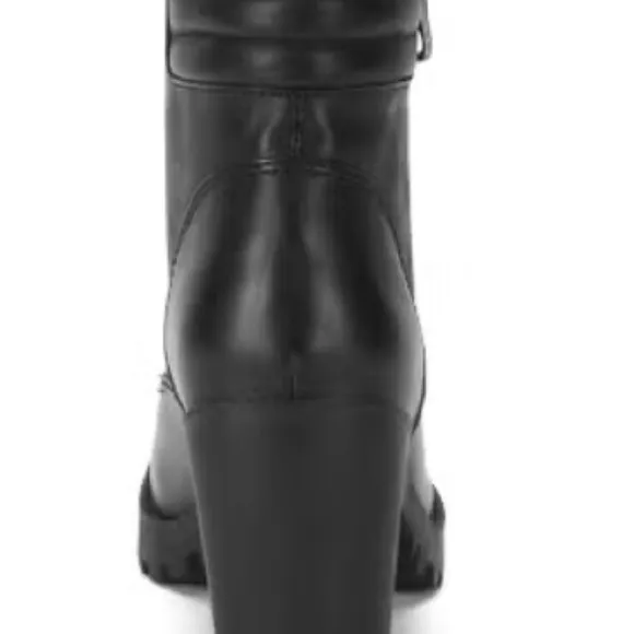 Steve Madden Women's NYDIAA Zip and Lace Up Ankle Boots Size 8.5 NWOT