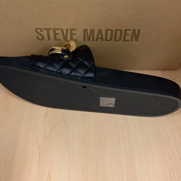 Steve Madden Zoray Golden Chain Link Slide Sandals