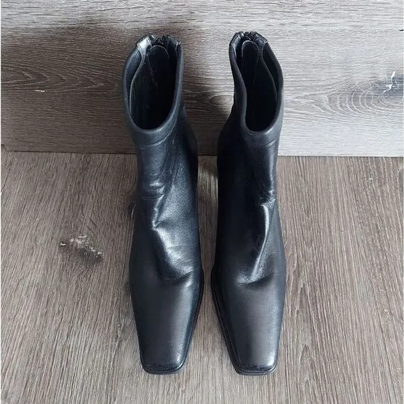 Stuart Weitzman Black Leather Ankle Boots Size 7