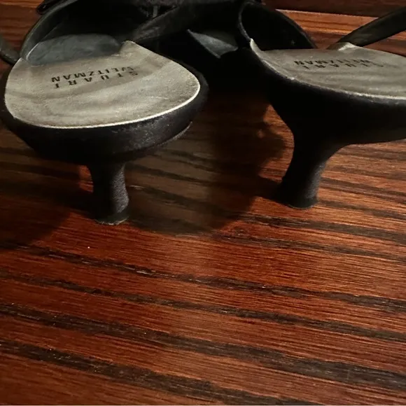 Stuart Weitzman Black Women's Shoes Kitten Heel. Jewel bow. Slingback size 7.5