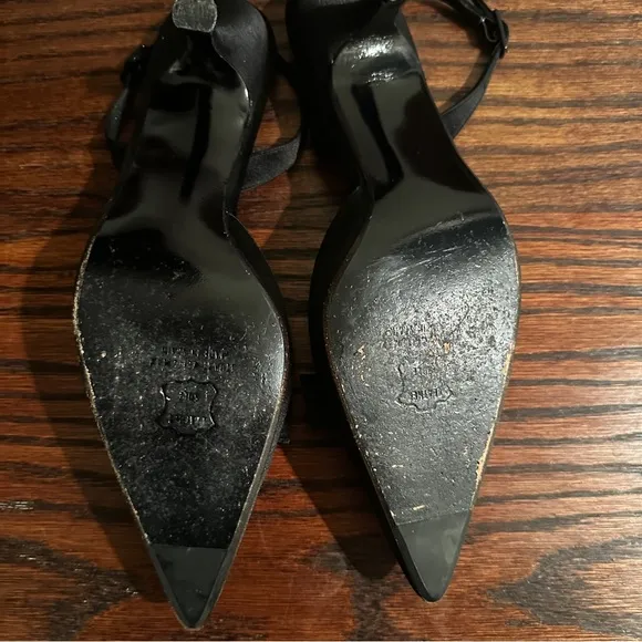 Stuart Weitzman Black Women's Shoes Kitten Heel. Jewel bow. Slingback size 7.5